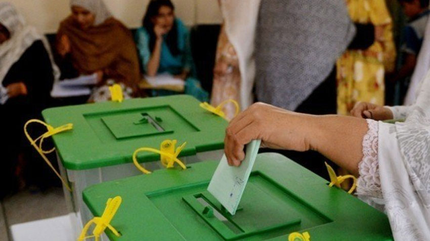 Polls possible ahead of November, says Khawaja Asif