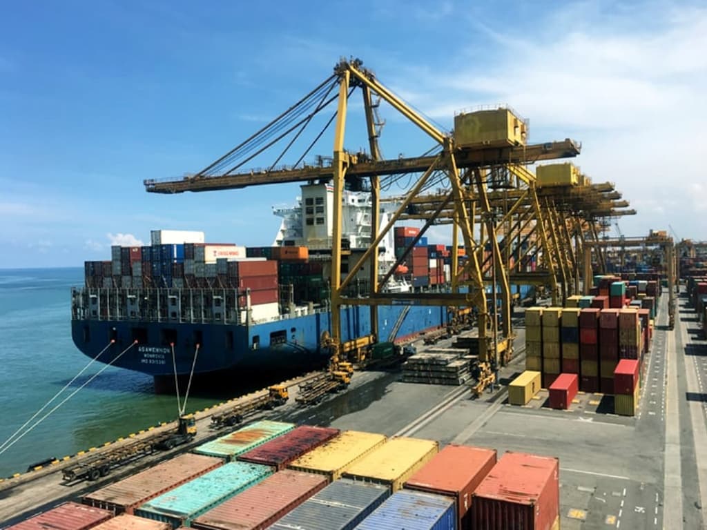 SBP further eases import curbs