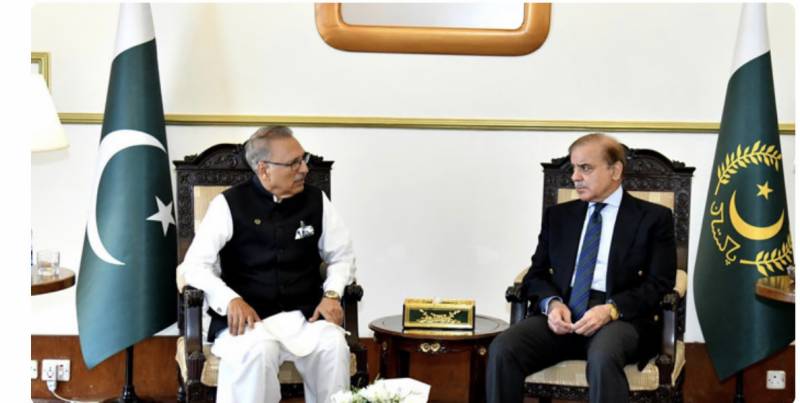 PM Sharif accuses President Alvi of following dictates of Imran Khan