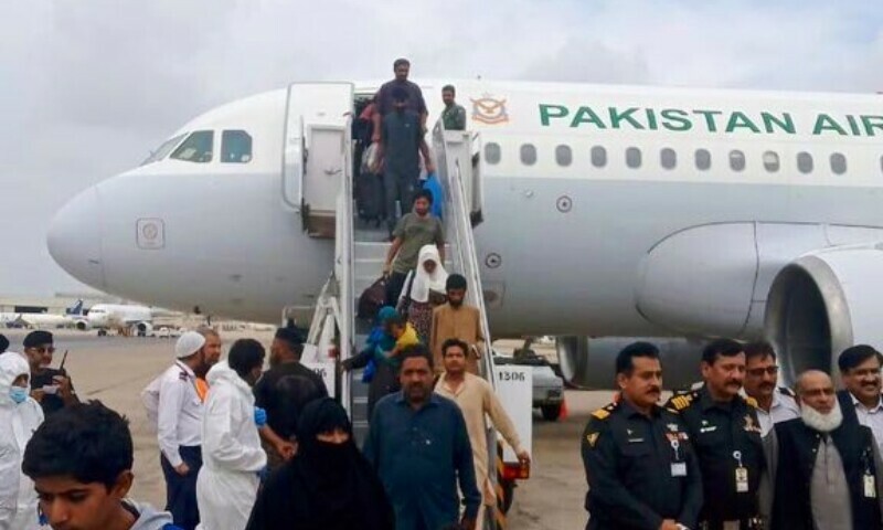 Pakistan brings back 149 nationals from war-torn Sudan