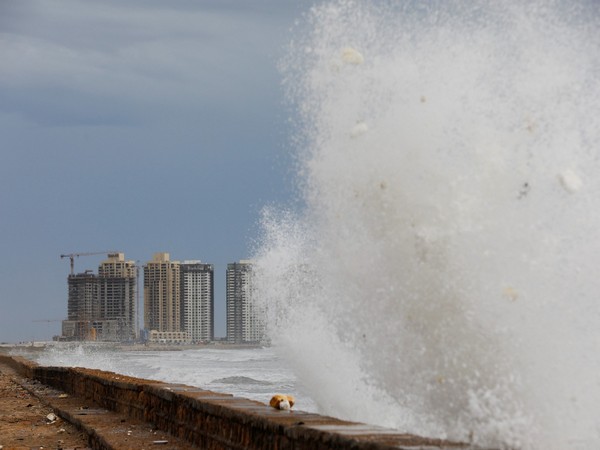 Sindh braces for cyclone Biparjoy