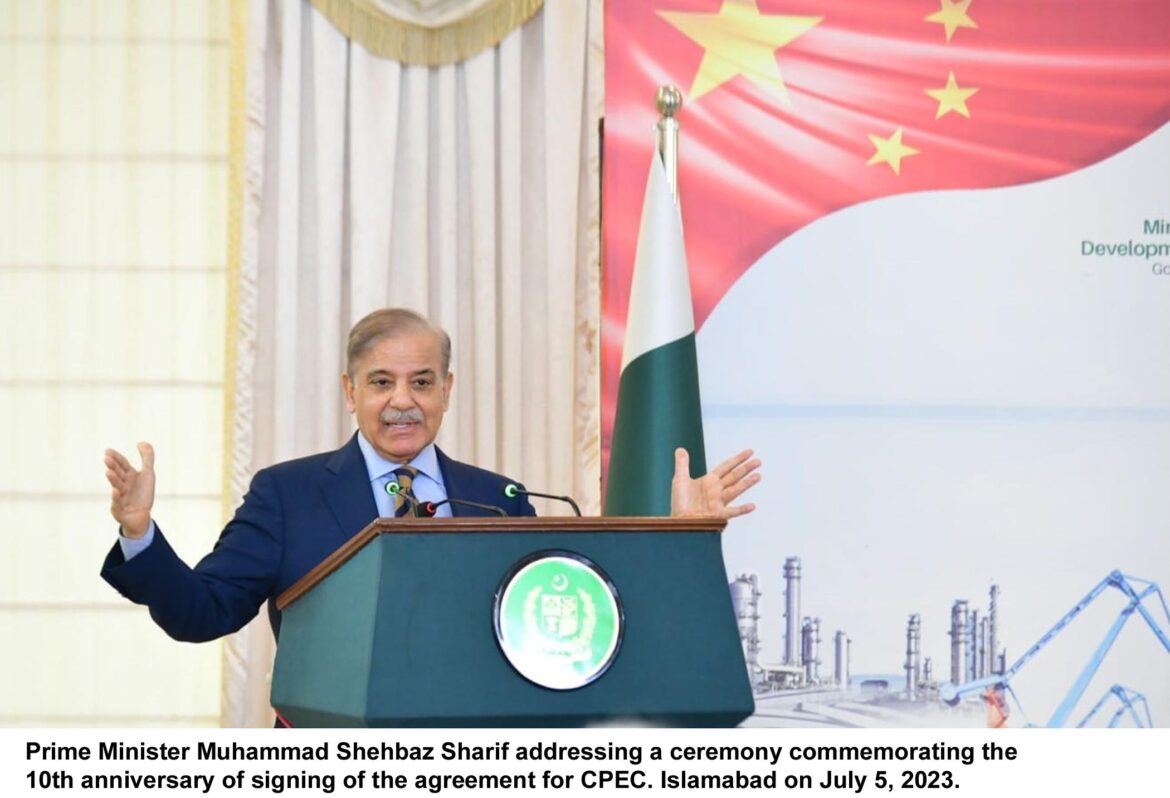 PM Sharif confident of IMF board’s nod for $3 billion bailout next week