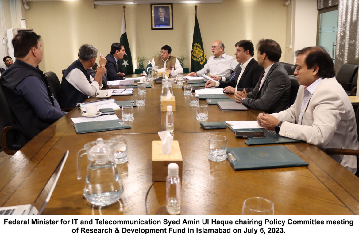 Pakistan approves Rs18.036 billion for telecom development funds