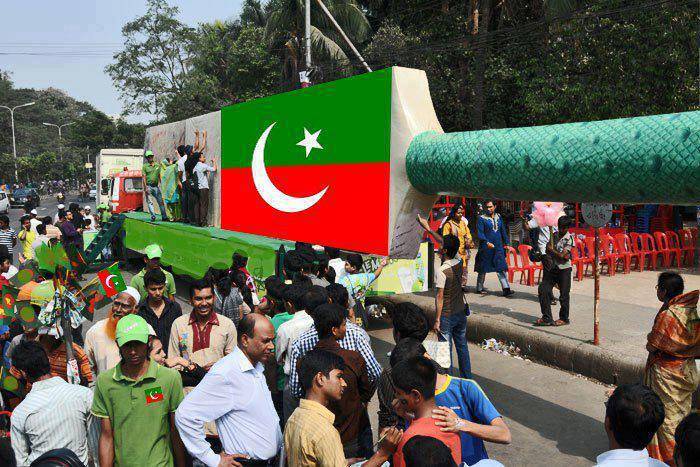 Court bats for Khan’s party, blocks ECP’s verdict on symbol