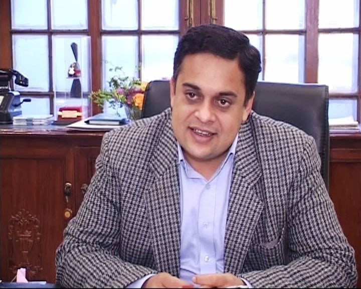 Cheema removed as adviser to PM following ECP order