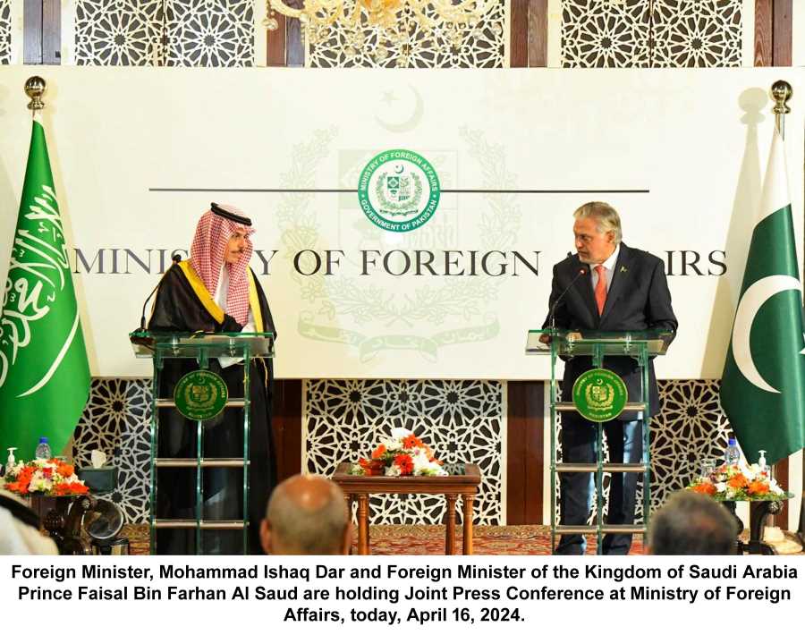 Saudi foreign minister commits to boosting economic ties with Pakistan
