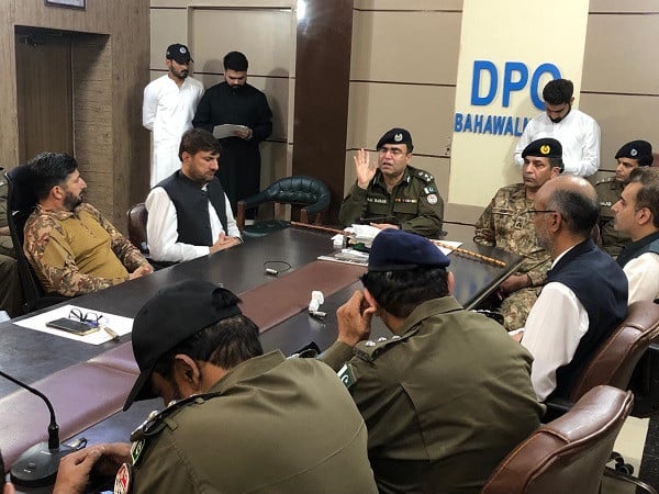 A clash between uniforms in Bahawalnagar sparks outrage and denials