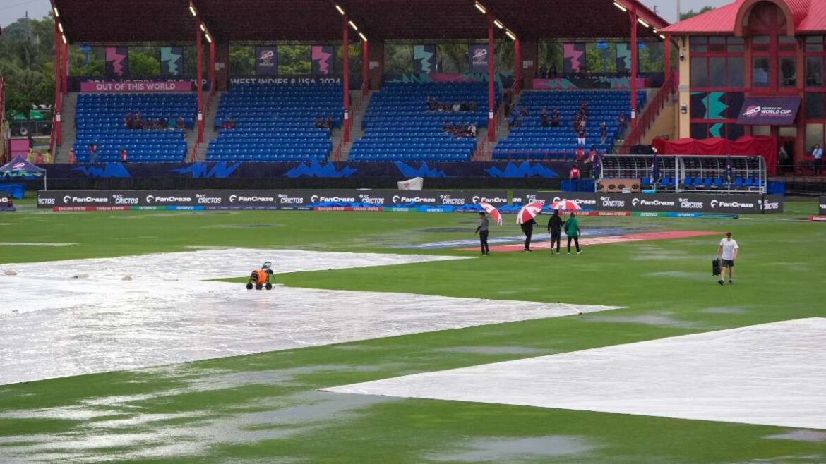 Pakistan’s T20 hopes sink in Florida rain