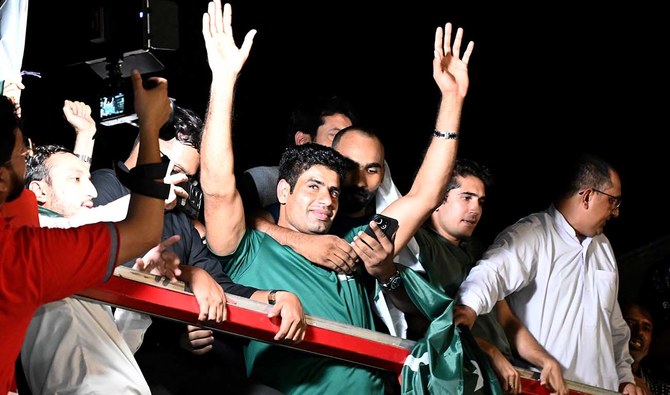 Olympic champion Nadeem returns home to hero’s welcome