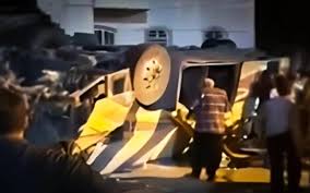 UPADTE 2-At least 28 Pakistani pilgrims killed in Iran bus accident