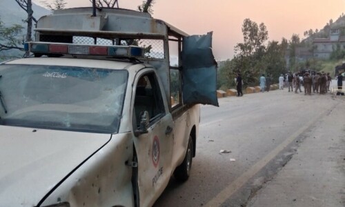 Policeman killed in roadside bomb attack on diplomats’ convey in Swat Valley