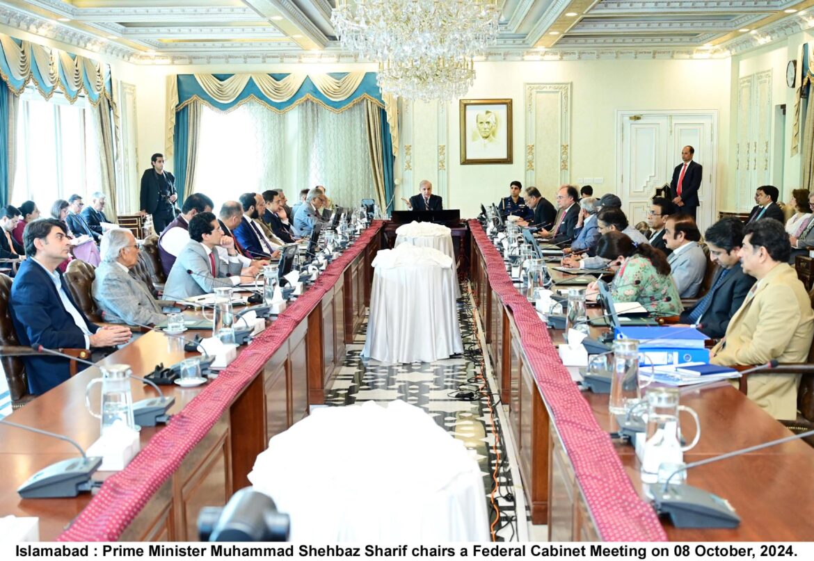 Pakistan lands $2 billion Saudi investment pledge