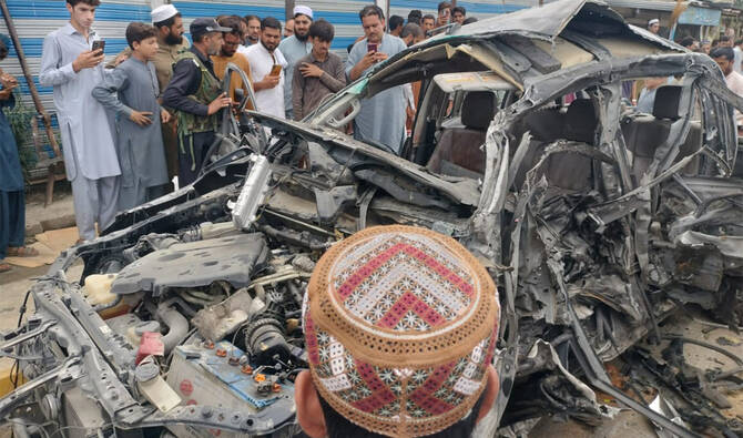 Roadside bomb kills five, including senior official, in northwest Pakistan
