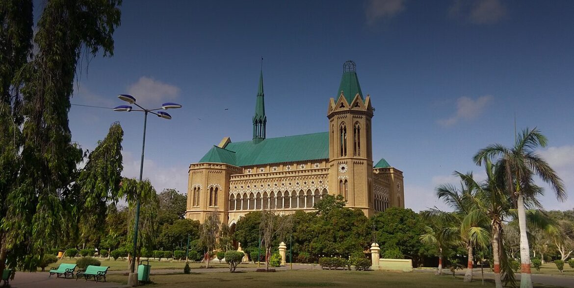 Thieves swipe WWII memorial shields from Karachi’s historic Frere Hall