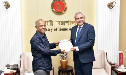 Pakistan, Bangladesh agree to visa-free diplomatic travel, bolster security cooperation