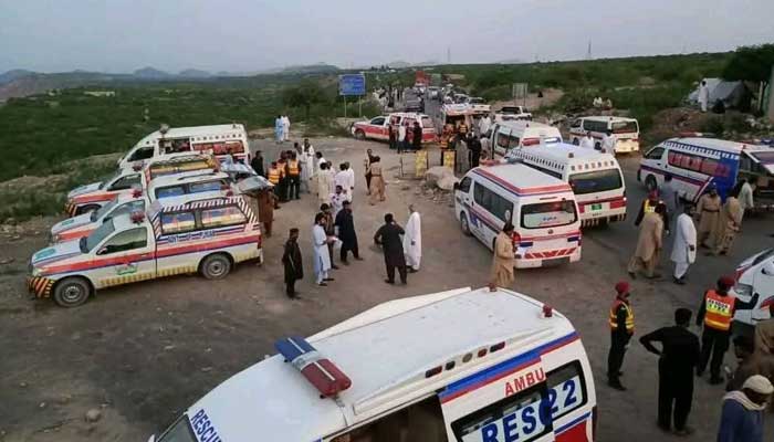 Bodies of nine bus passengers slain in Balochistan returned to hometowns in Punjab
