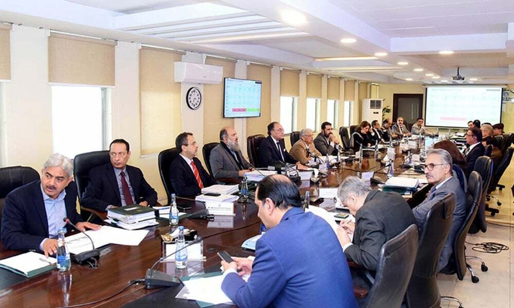ECC approves gas surcharge relief, funds for flood-hit Gilgit-Baltistan