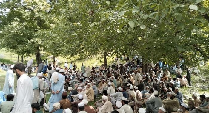 Tribal jirgas in KP push for talks with Afghan govt, banned TTP to restore peace