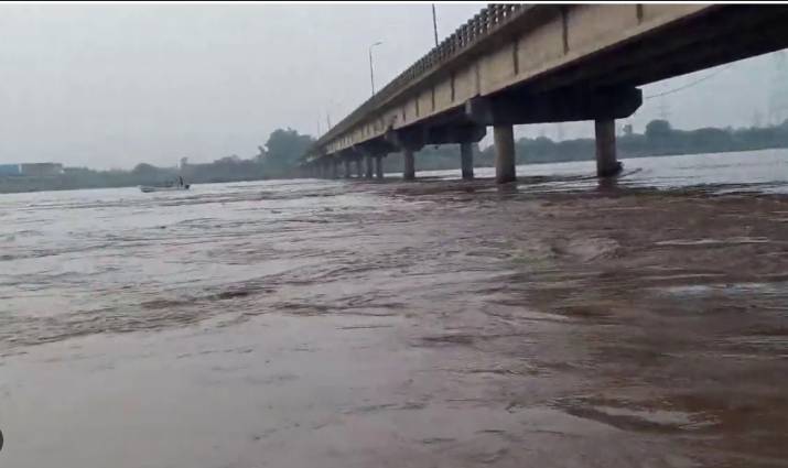 Floods escalate as Indus River threatens ‘super flood’ in Sindh