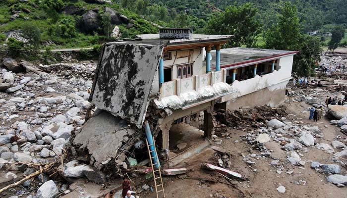 Fresh rains kill 20 in Pakistan’s northwest as monsoon toll nears 700