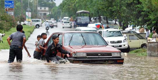 Heavy monsoon rains trigger floods, rescue operations in Punjab and Islamabad