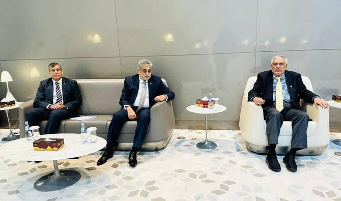 Dar in Doha to lead delegation ahead of Arab-Islamic summit on Israeli strike