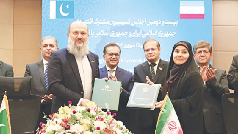 Pakistan, Iran sign trade pacts targeting $10 billion in bilateral commerce