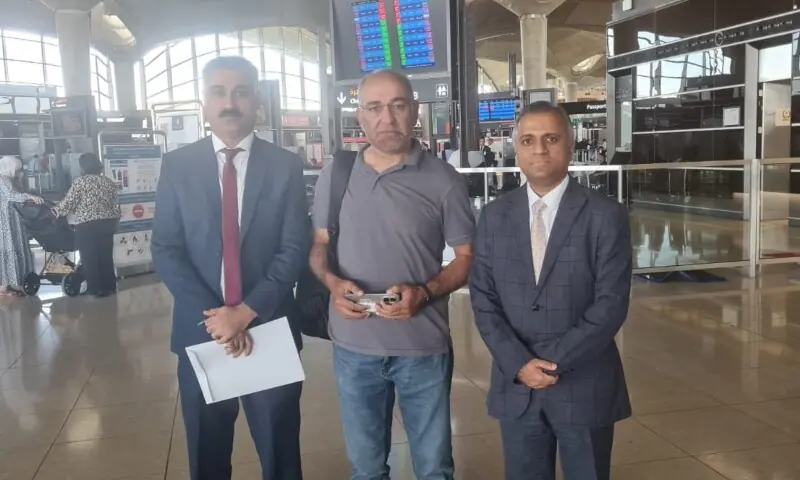 Ex-senator Ahmad detained in flotilla raid, leaves Jordan for Pakistan – embassy
