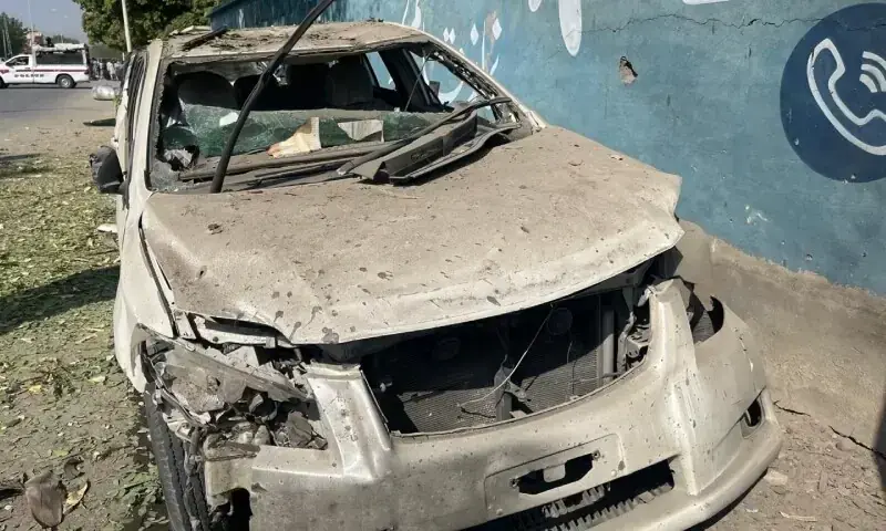 Eight wounded in roadside bomb targeting deputy commissioner in southwest Pakistan