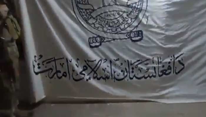 Pakistan seizes 19 Afghan border posts after overnight clashes