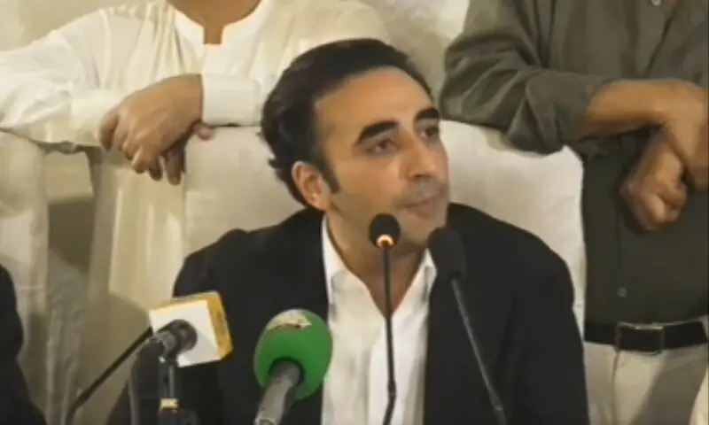 PPP backs limited military reforms, rejects curbs on provincial powers in 27th Amendment