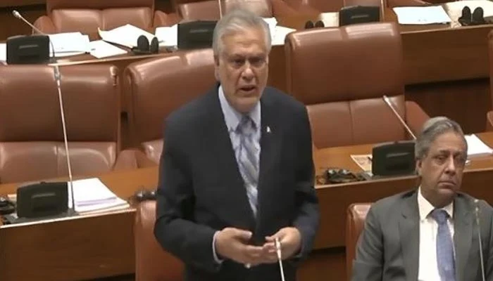Pakistan to table 27th constitutional amendment amid fears over rollback of provincial powers