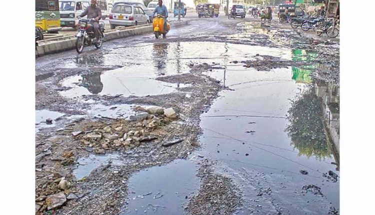 Sindh approves Rs25bn for Karachi road overhaul amid infrastructure outcry