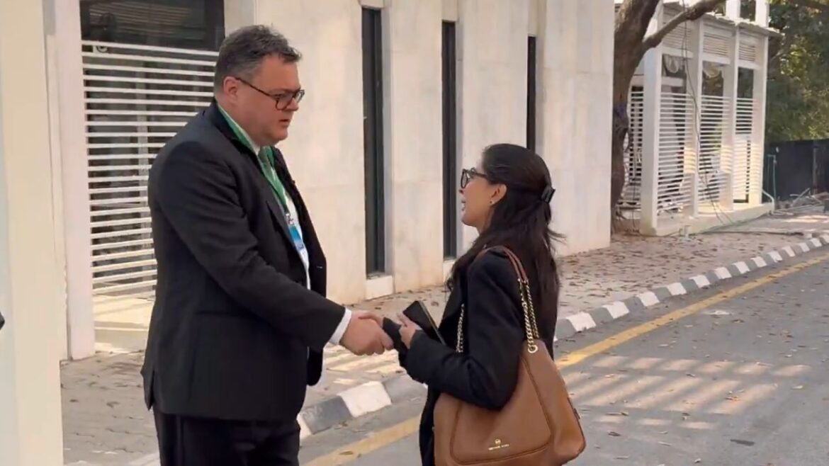 Pakistan summons Norwegian ambassador over court attendance of rights activist