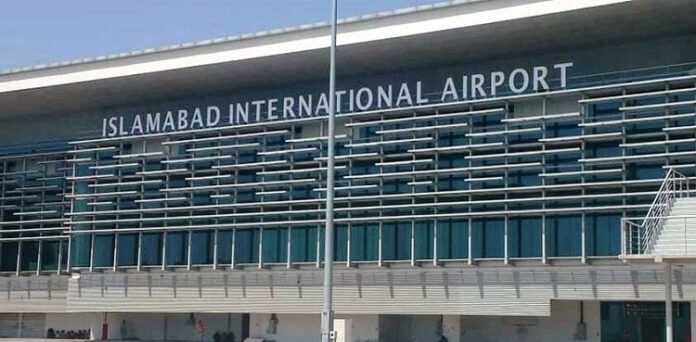 Pakistan scraps state-to-state airport deals, moves to open auctions