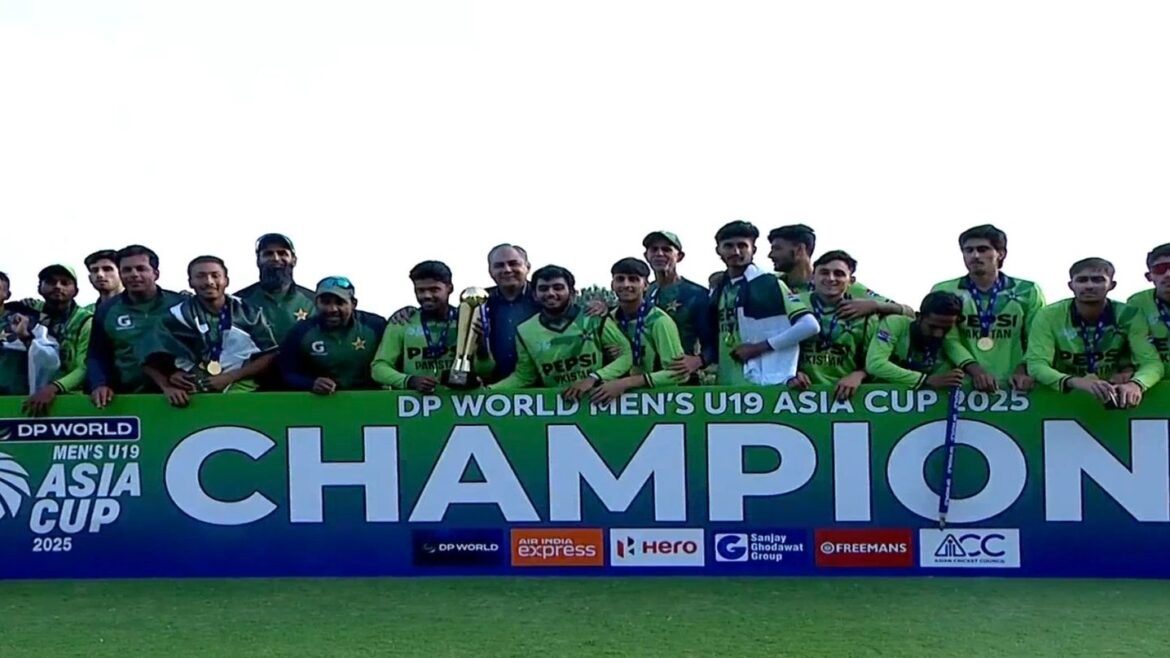 Pakistan hammer India by record margin in U-19 Asia Cup final