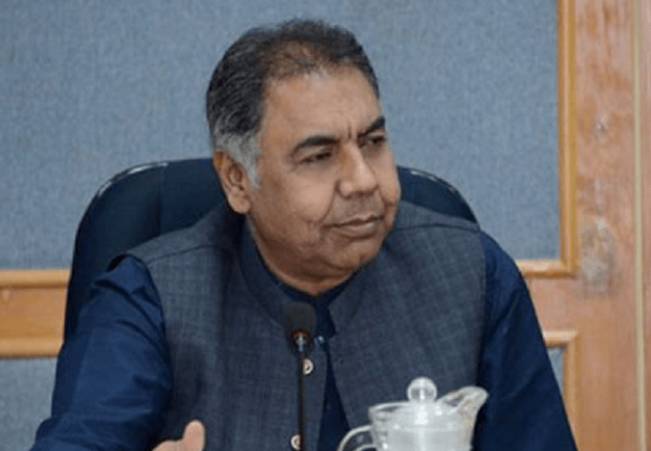 PTI seeks to oust defector senator who backed controversial constitutional change