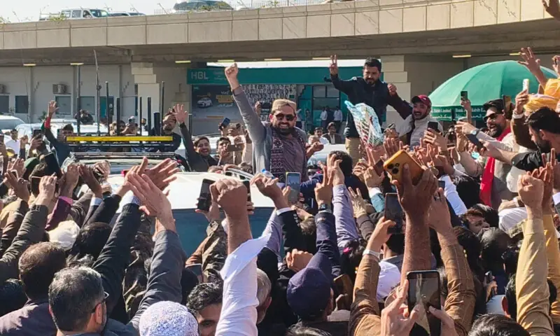 In Karachi, KP’s chief minister takes jailed Imran Khan’s campaign to the streets
