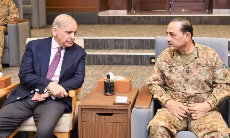 PM Sharif, after military briefing, declares zero tolerance for Afghan Taliban attacks