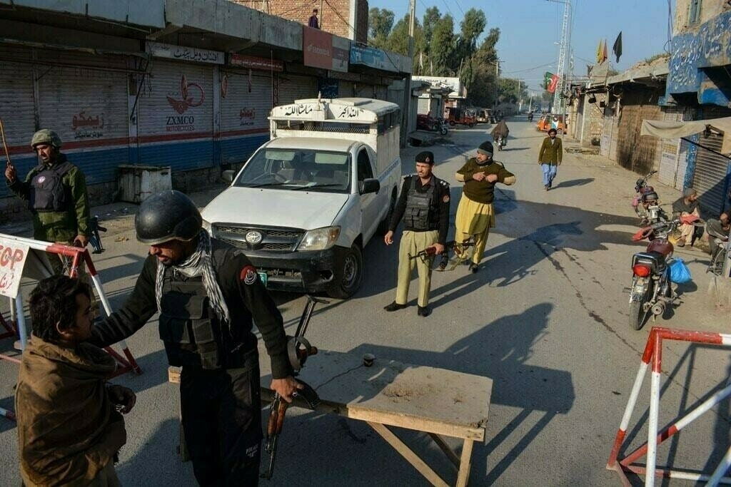 Curfews imposed in South Waziristan districts amid surge in militant threats