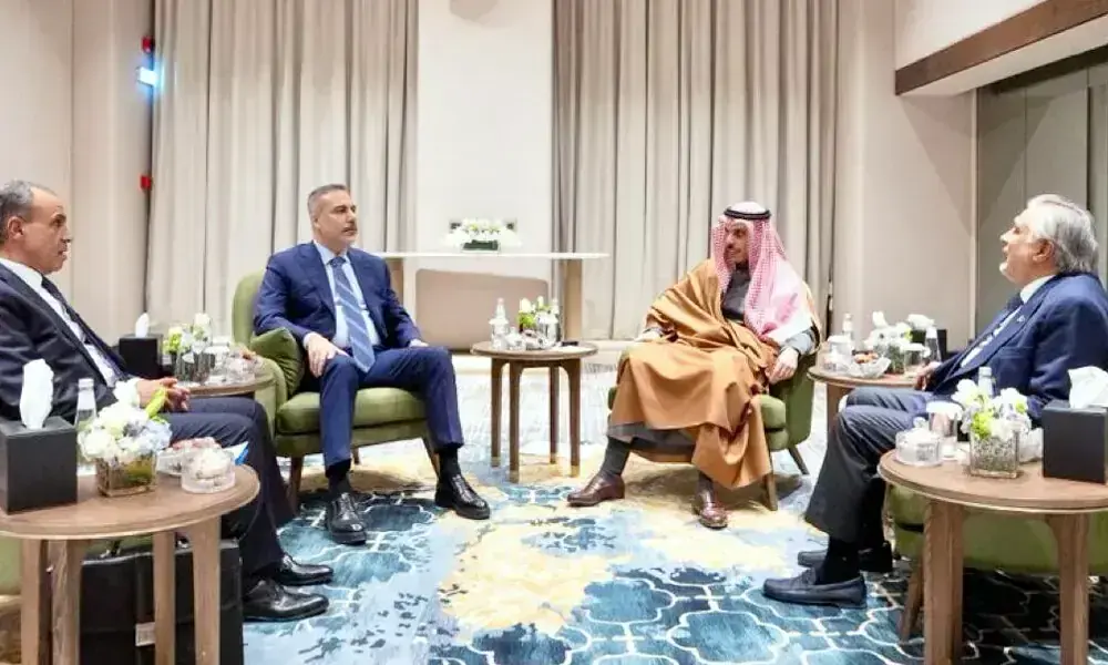 Pakistan hosts key regional ministers as US-Iran diplomatic push accelerates with direct talks possibly days away