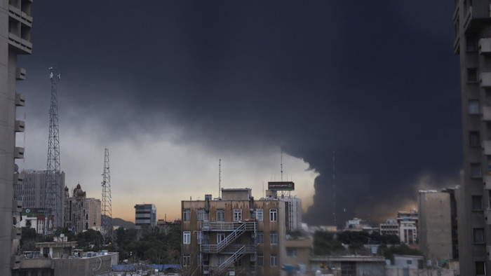 Toxic fallout from US-Israeli attacks on Iran oil facilities raises air-quality fears in western Pakistan