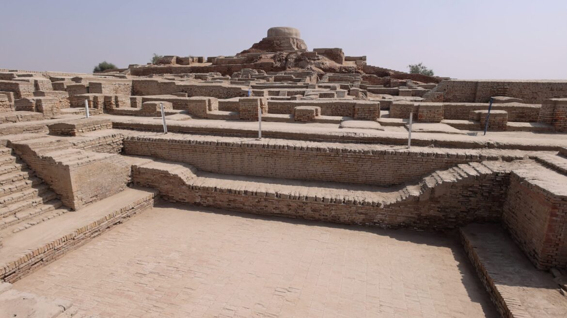 Archaeologists uncover evidence of developed city walls centuries earlier than thought at Mohenjo-daro