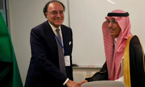 Saudi Arabia bolsters Pakistan reserves with $3 billion top-up, extends $5 billion facility by three years