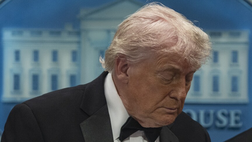 Trump says Iran is in ‘state of collapse’ and wants  Hormuz reopened immediately as White House examines latest proposal