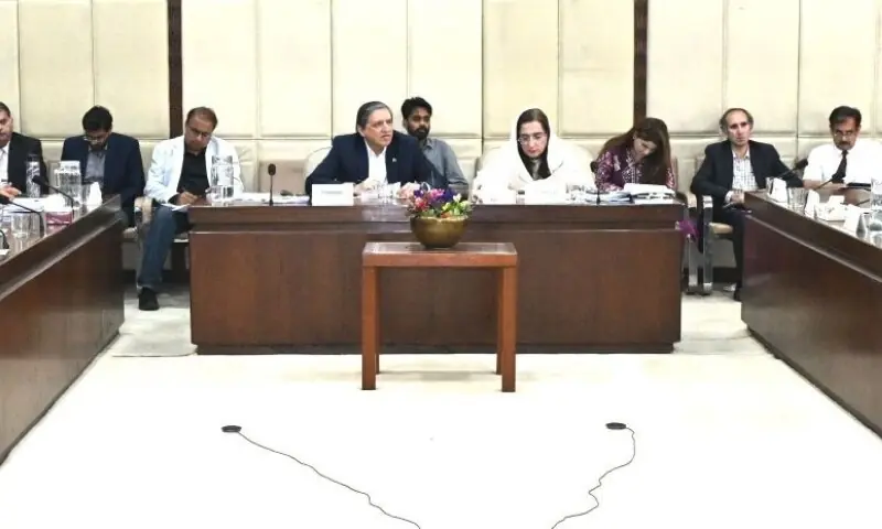 Pakistan to publish redacted civil servant asset declarations to meet IMF benchmarks