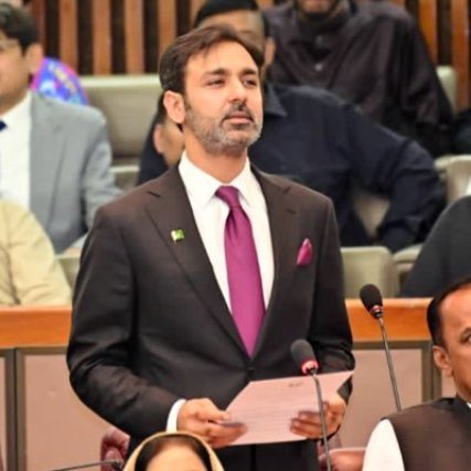 Lawmaker Gilani denies UAE deportation, demands probe into social media claim