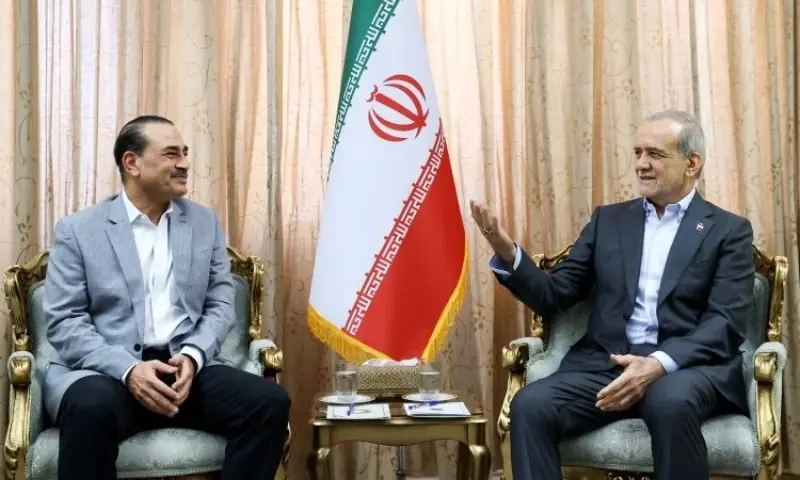 Army chief Munir leaves Tehran with deal hopes alive, but deep divisions persist