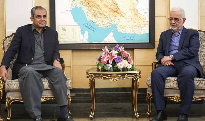 Pakistan sends interior minister to Tehran in push to revive stalled US-Iran talks