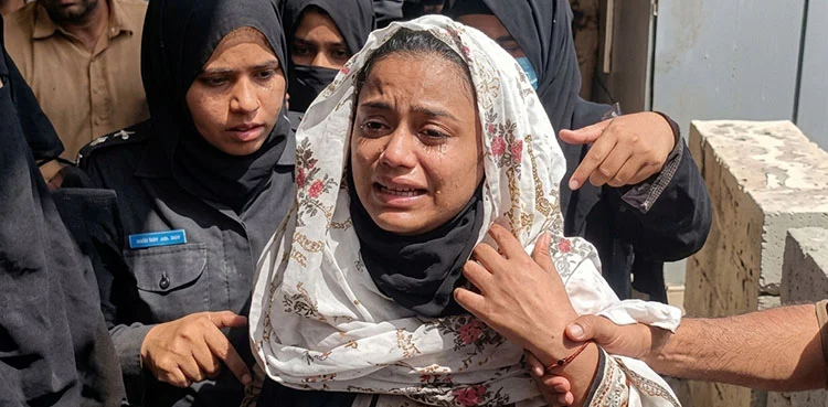 Karachi court sends alleged drug queenpin Anmol ‘Pinky’ to jail on 14-day judicial remand in narcotics and murder cases